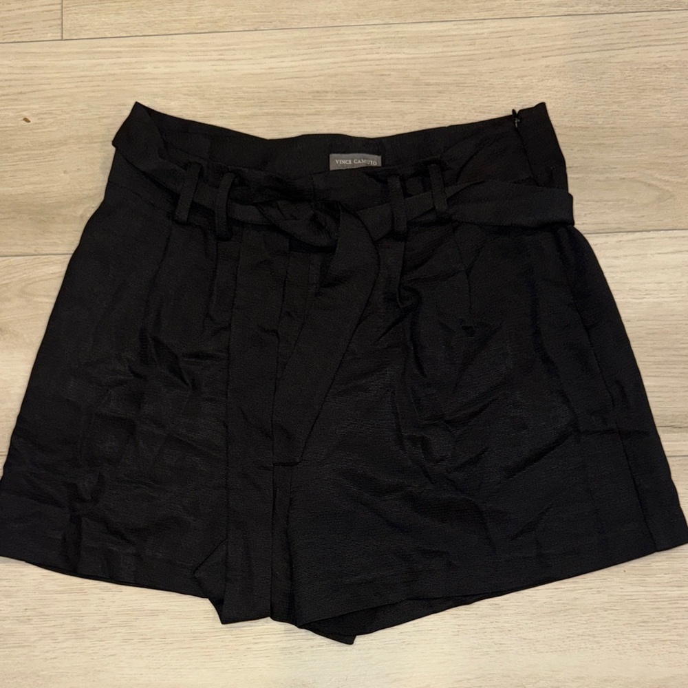 Vince Camuto Black Tie-Waist Paperbag Textured Shorts sz 4